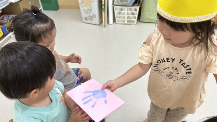 【未満児組】誕生日会の様子
