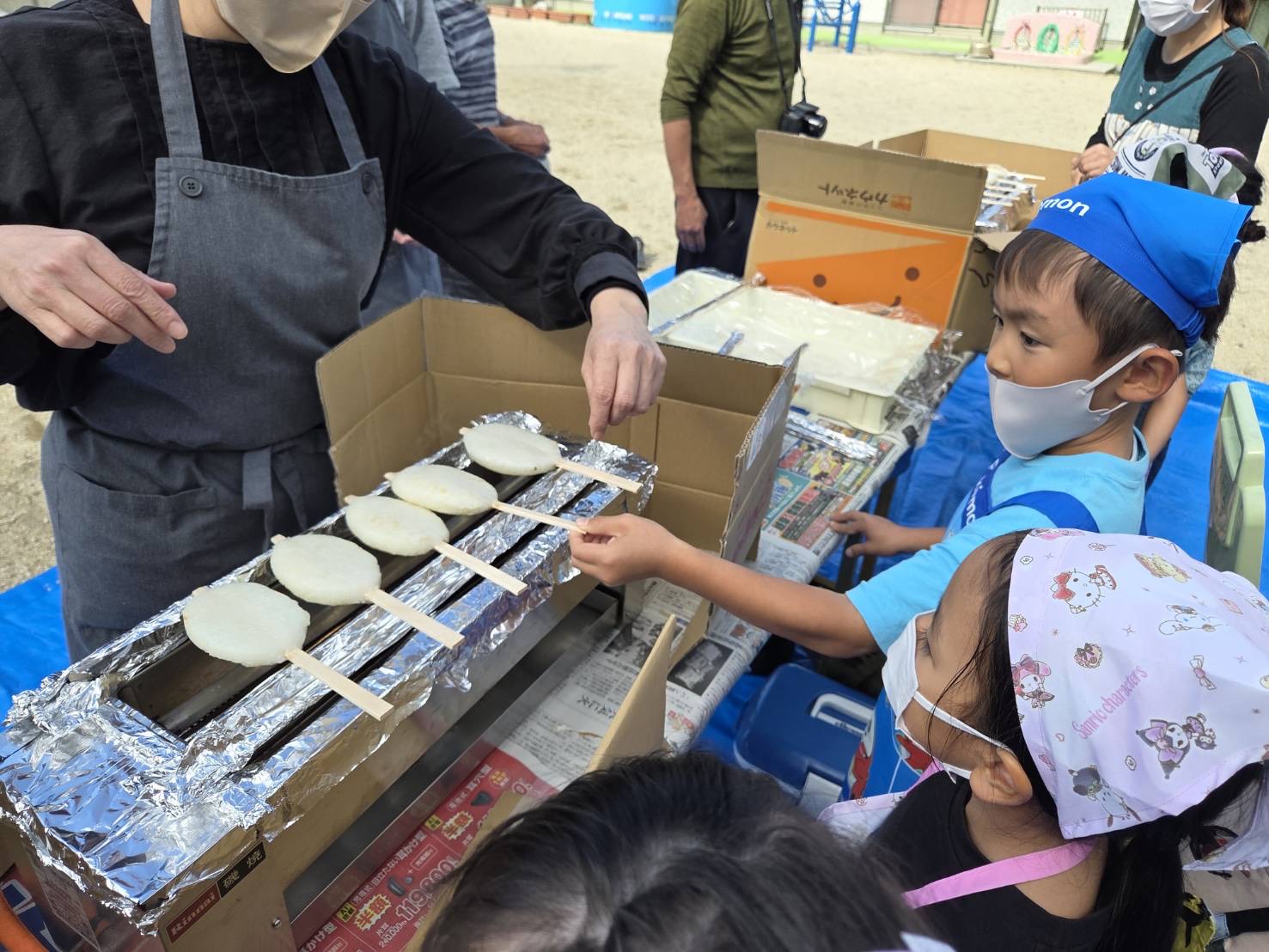 年長組五平餅作り