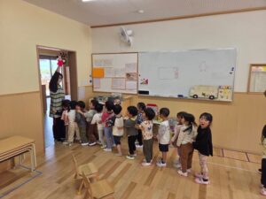 年少組の様子誠和幼稚園-幼保連携型こども園 - 粉砕技術業界No1プロフェッショナル