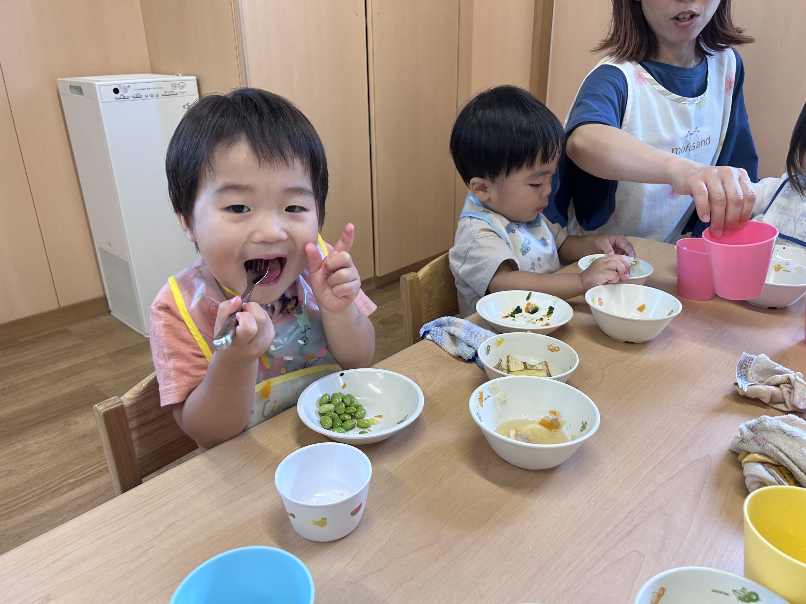 未満児組　食育の様子