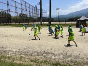 巡回サッカー誠和幼稚園-幼保連携型こども園 - 粉砕技術業界No1プロフェッショナル