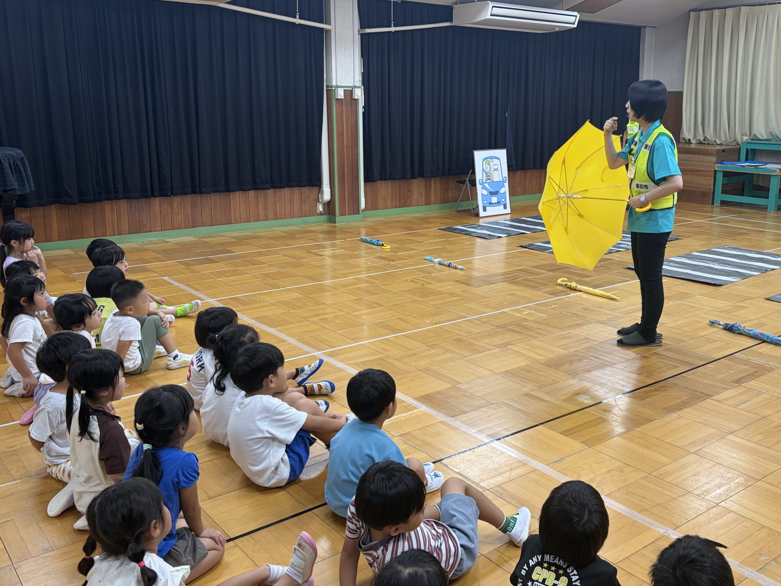 交通安全教室を行いました